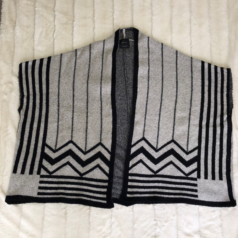 Zara kimono, black & grey. Size M.